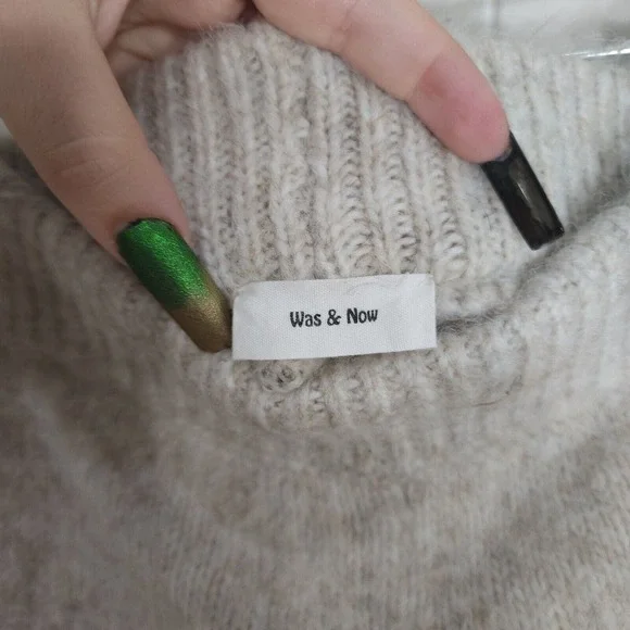 Was & Now Wide Leg Knit Pants Womens M Beige Heathered Acrylic Blend Pull On - Picture 8 of 10